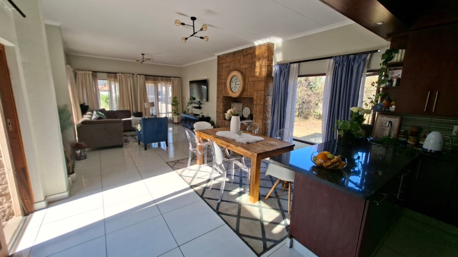 4 Bedroom Property for Sale in Buffelspoort Eco Estate North West